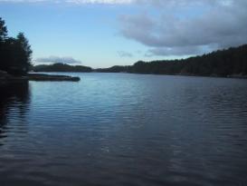 Fjord am Abend